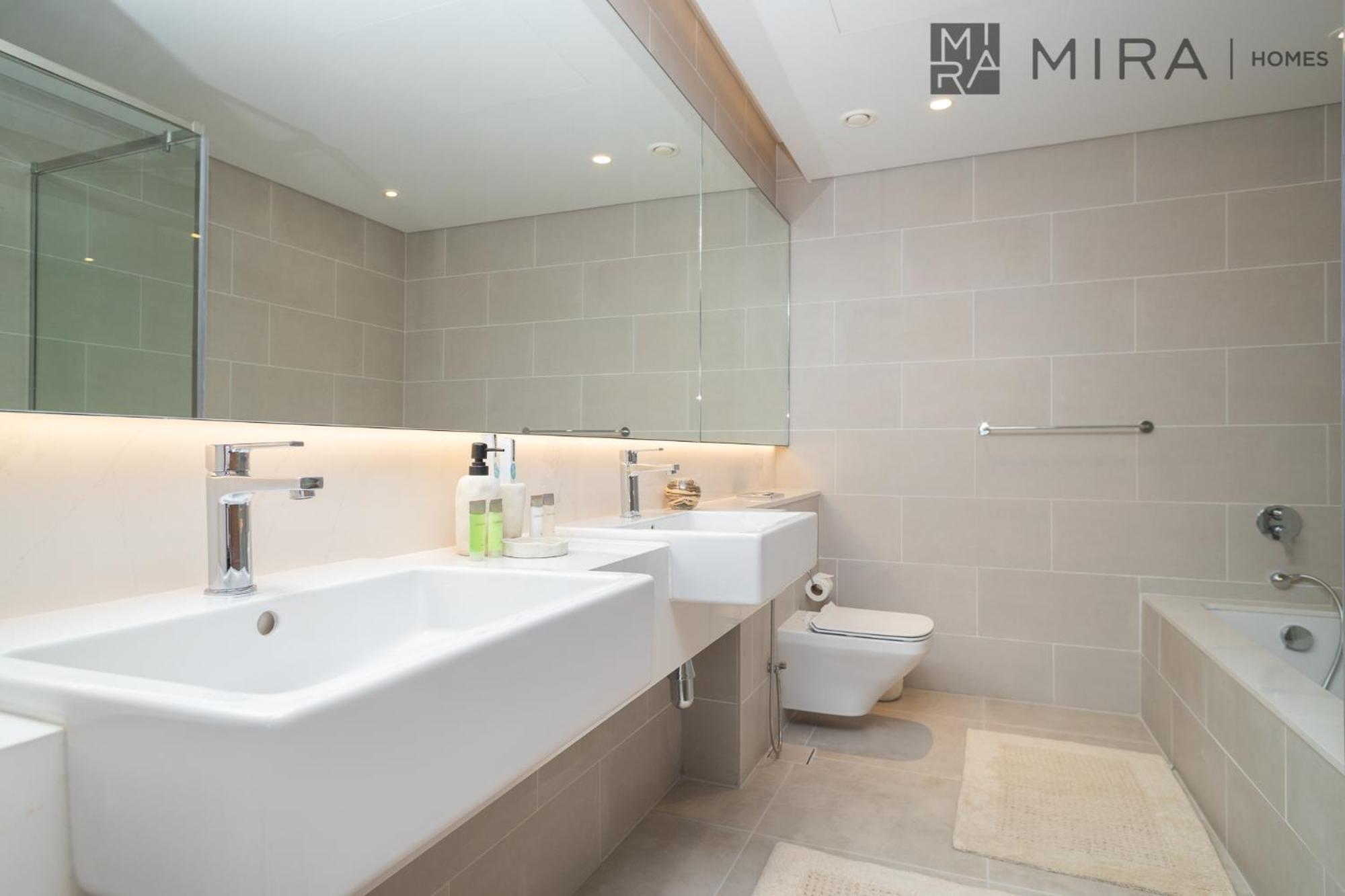 Mira Homes - Luxury 1br In Canal Front With Waterfront Living * Dubai