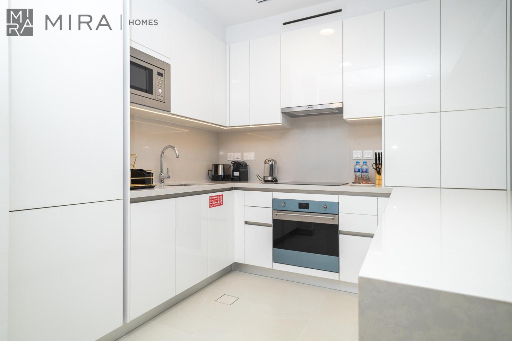 Mira Homes - Luxury 1br In Canal Front With Waterfront Living Apartment *