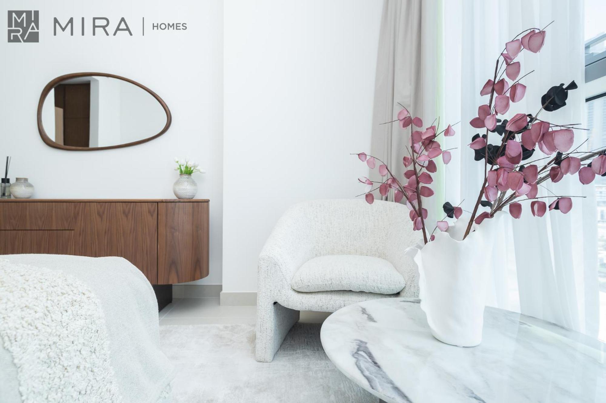 Apartment Mira Homes - Luxury 1br In Canal Front With Waterfront Living *