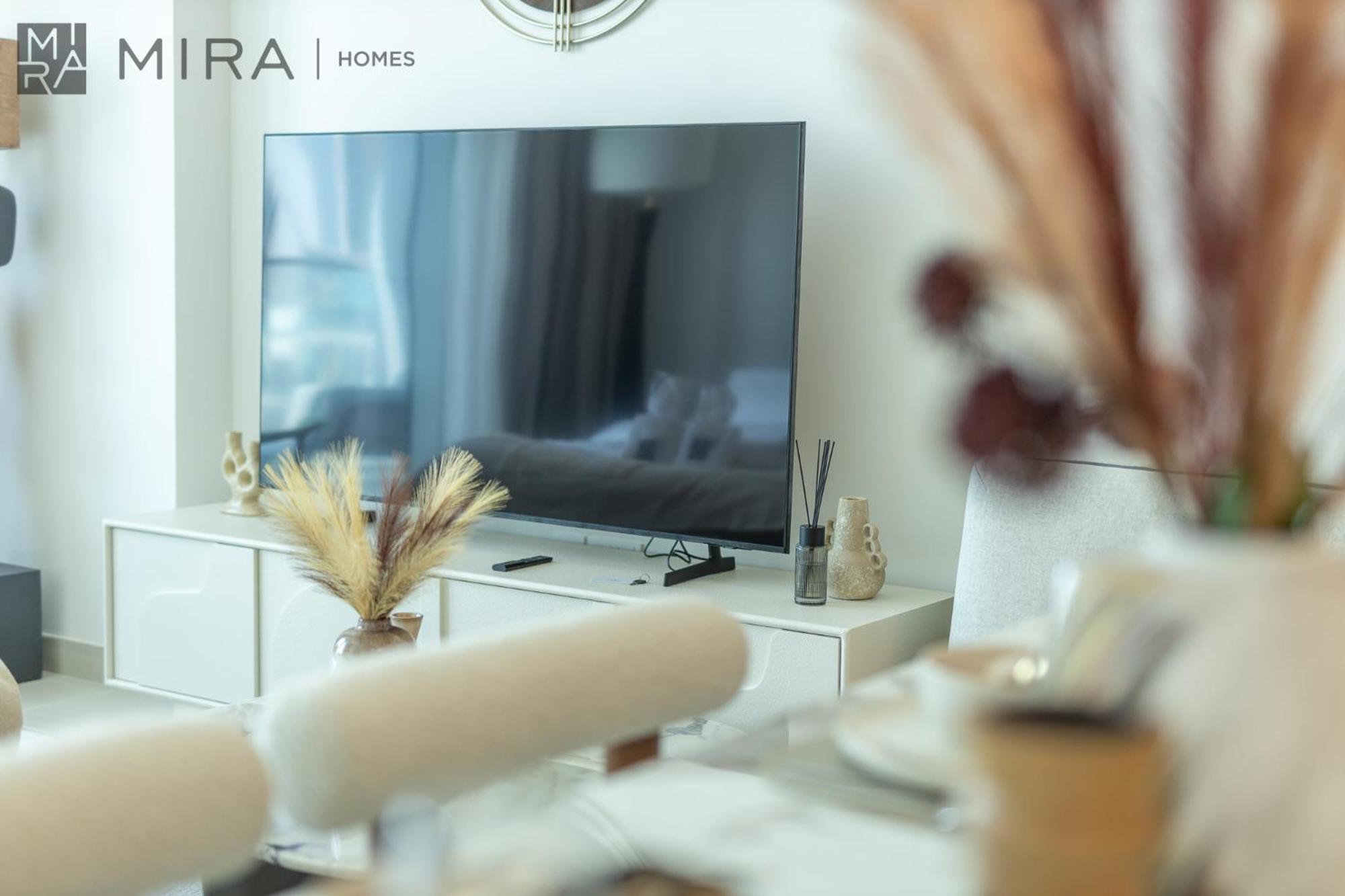 Mira Homes - Luxury 1br In Canal Front With Waterfront Living Apartment